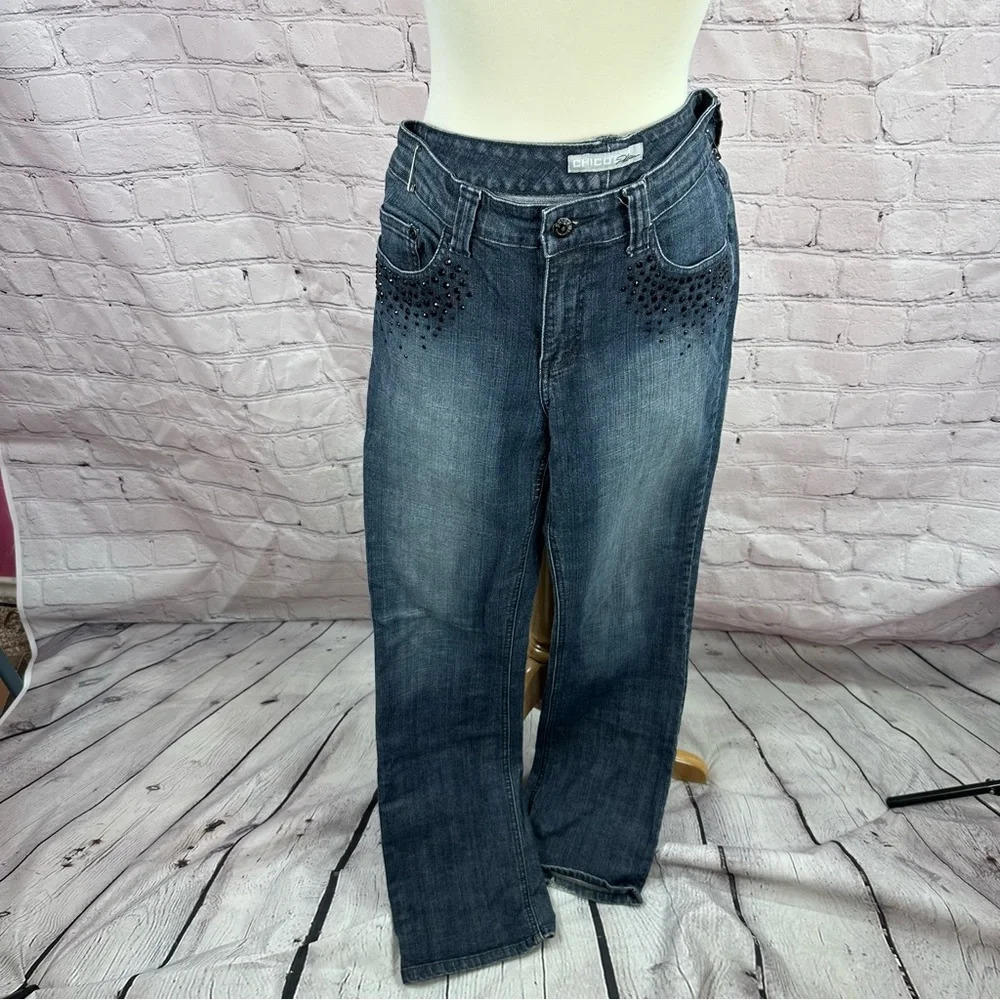 Chico's platinum jeans with embellishments size 0 (small 4)